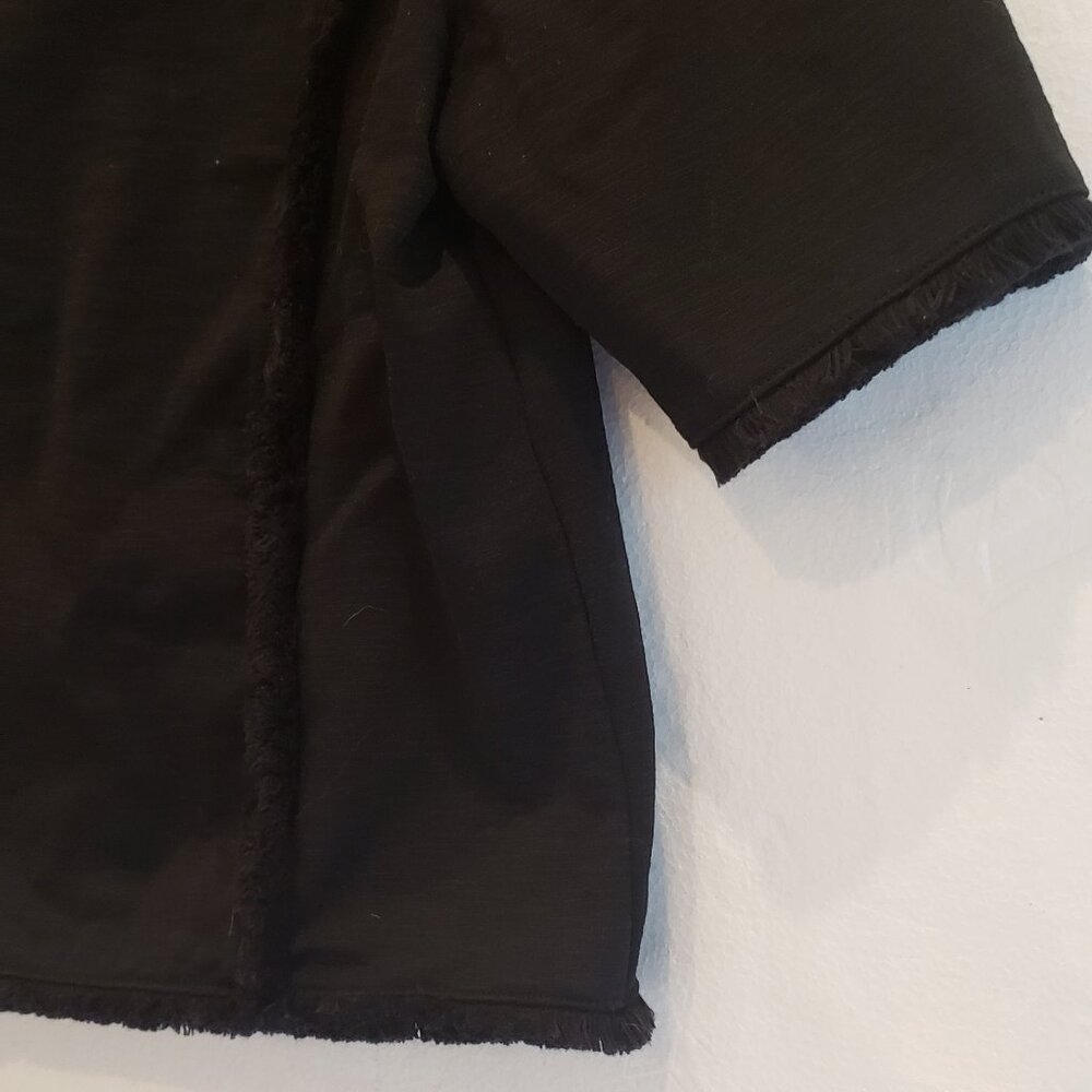 Banana Republic Black  Short Sleeve Top with Textured detailing - Picture 4 of 10